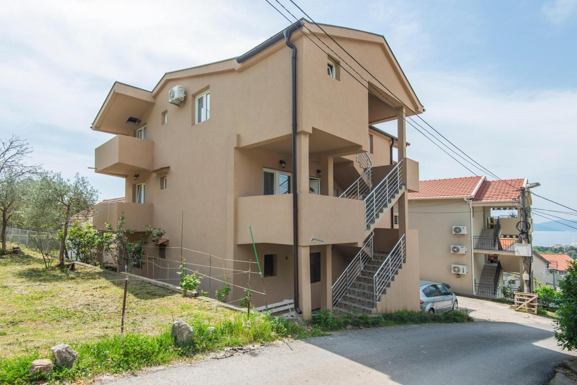 Hillside Vista Apartments Tivat Luaran gambar